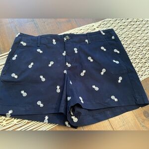 Loft brand woman’s washed twill style. Brand new.  Size 10. 4”.